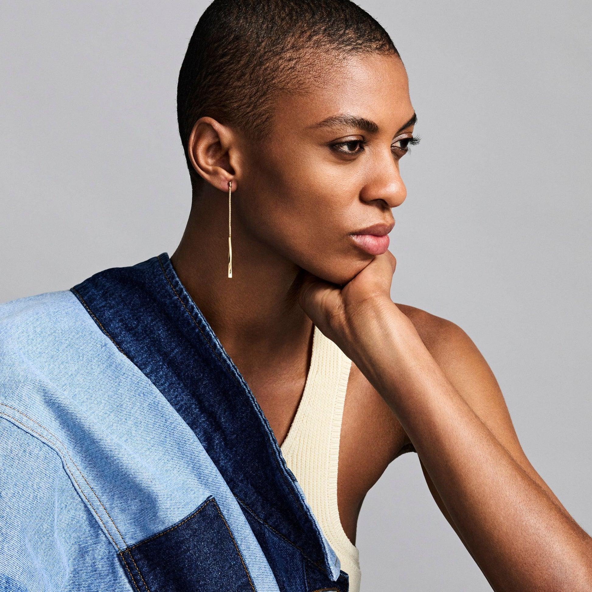 twisted bar linear earrings