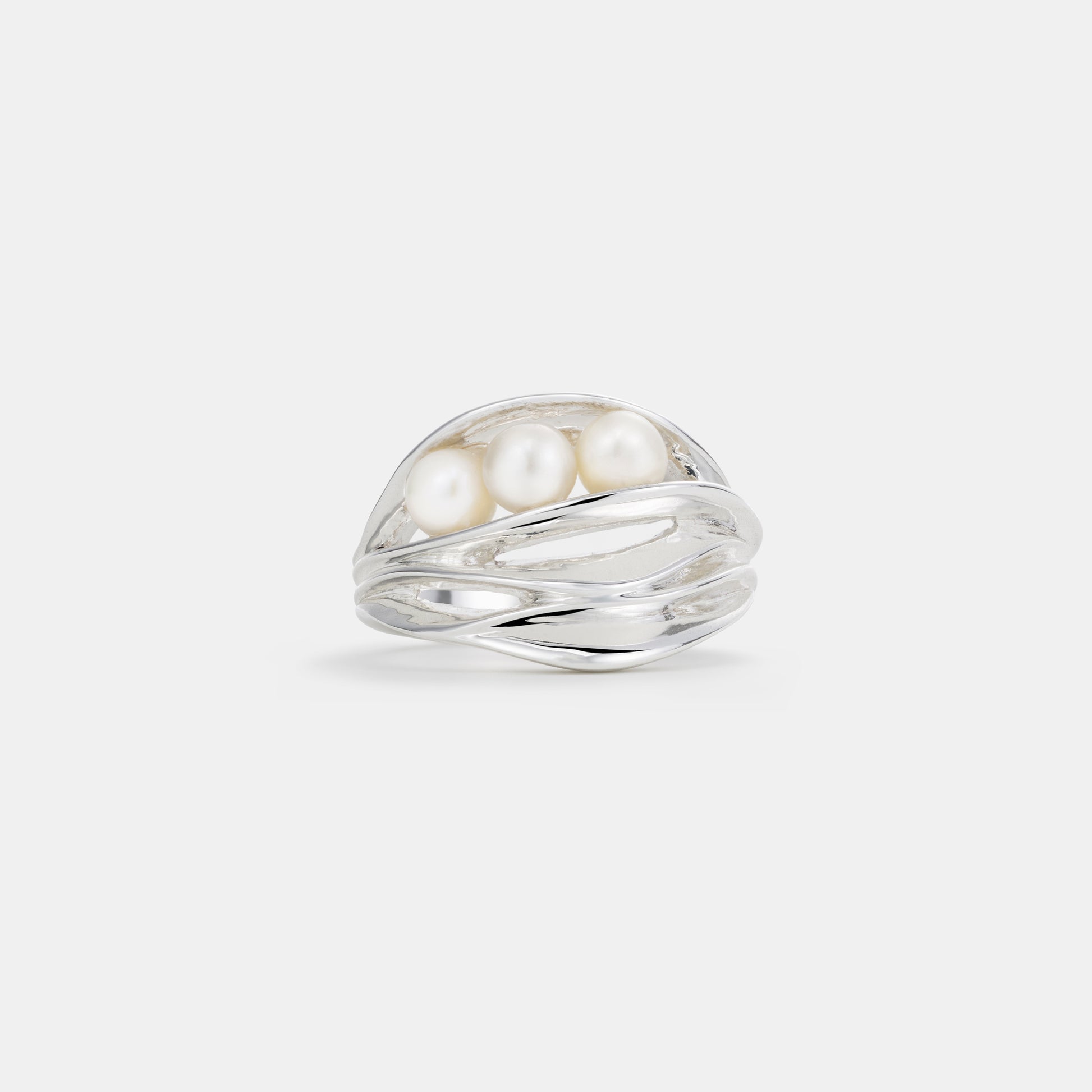 freshwater pearl folded ring
