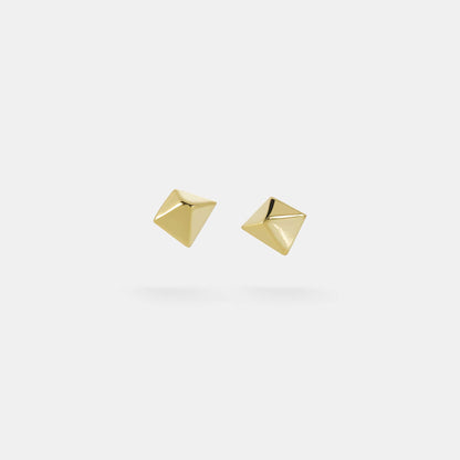 pyramid stud earrings