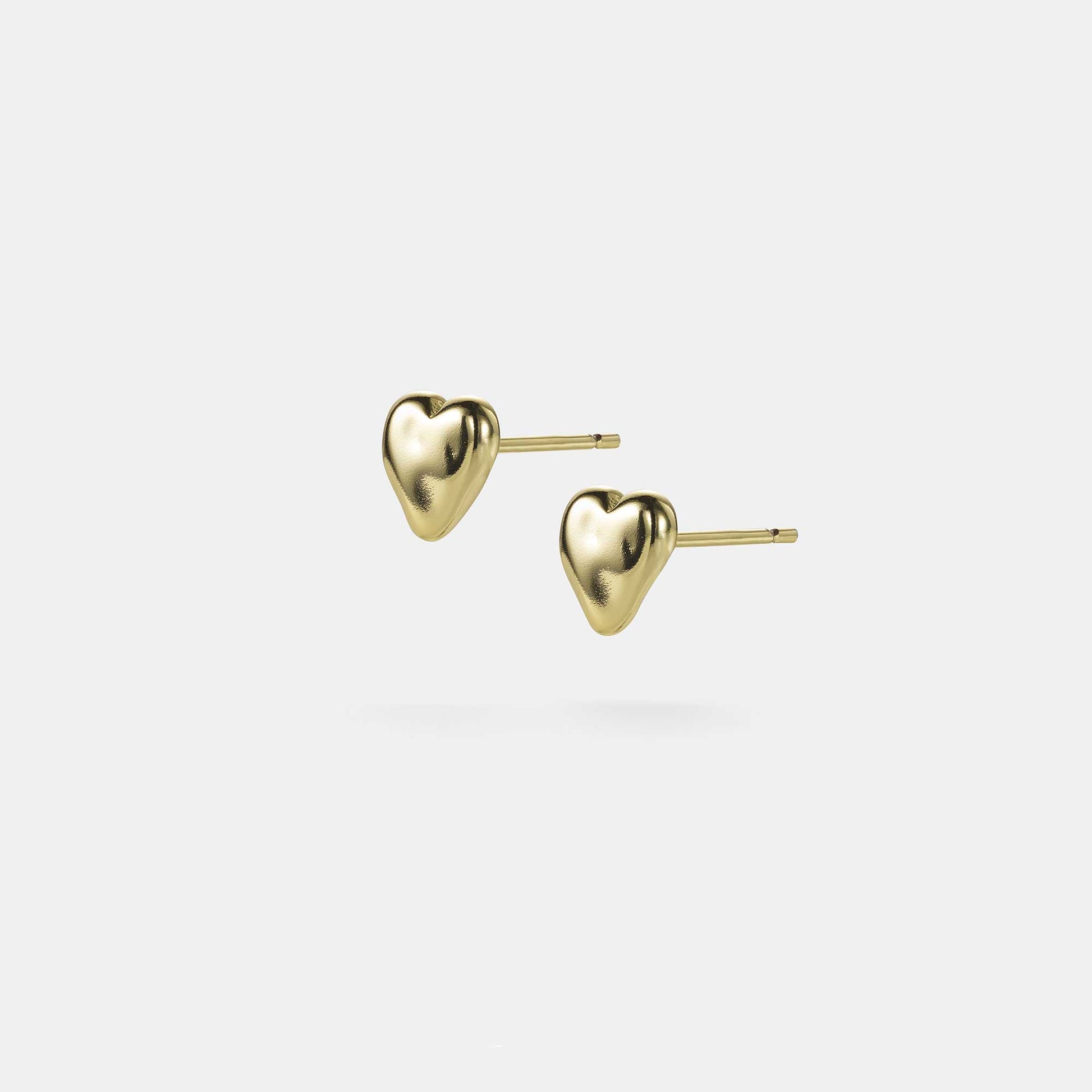 sculpted heart stud earrings